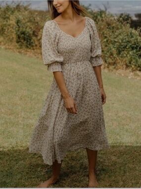Neuflora Dainty floral smocked Cottagecore Peasant Boho Smocked Dress M